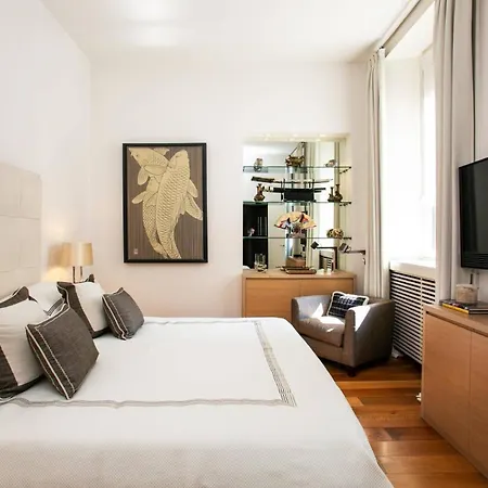 3br San Babila District - What'app - 0034-635-520-036 - For Reservations! Daire *