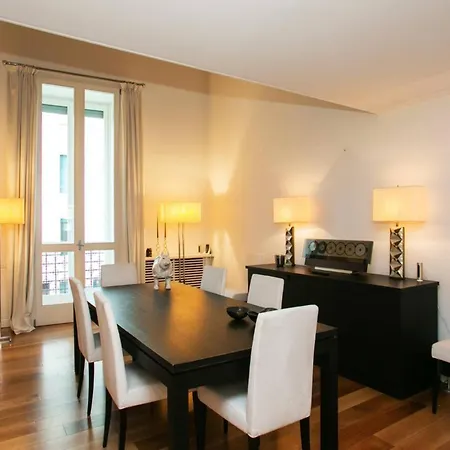 3br San Babila District - What'app - 0034-635-520-036 - For Reservations! Daire Milano